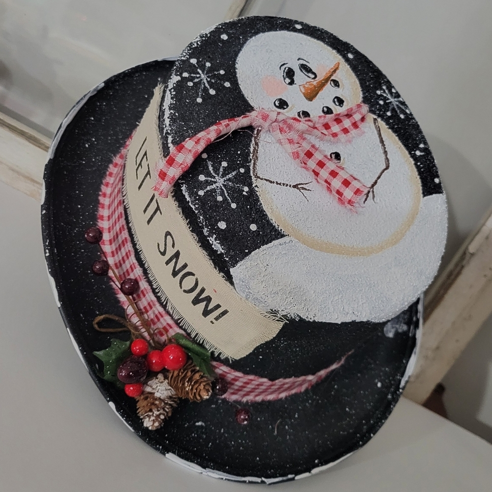 Festive Black Snowman Hat Decoration